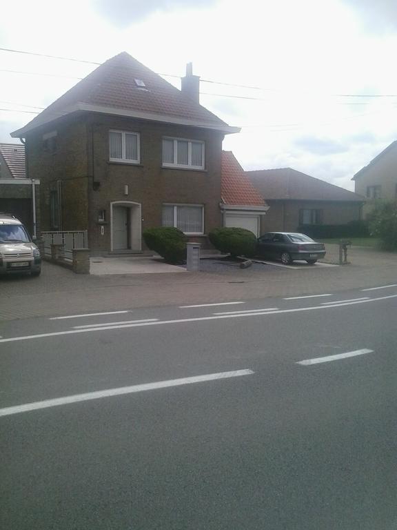 Guesthouse Sisa Veurne Buitenkant foto
